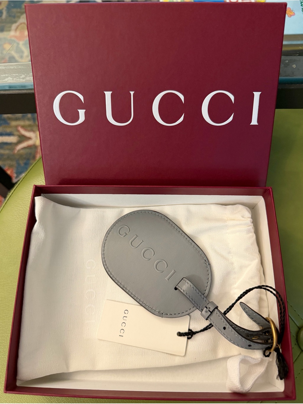 Nwt Gucci Gray Oval Leather Luggage Tag With Embossed Logo